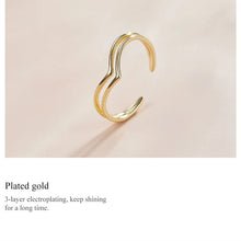 Gold Vintage Double Square Crown Victoria Ring