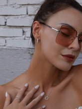 Sterling Silver The shape of love Chain Necklace