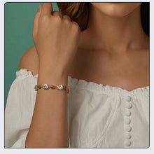 Original Sparkling Leaves White Gold Bracelet