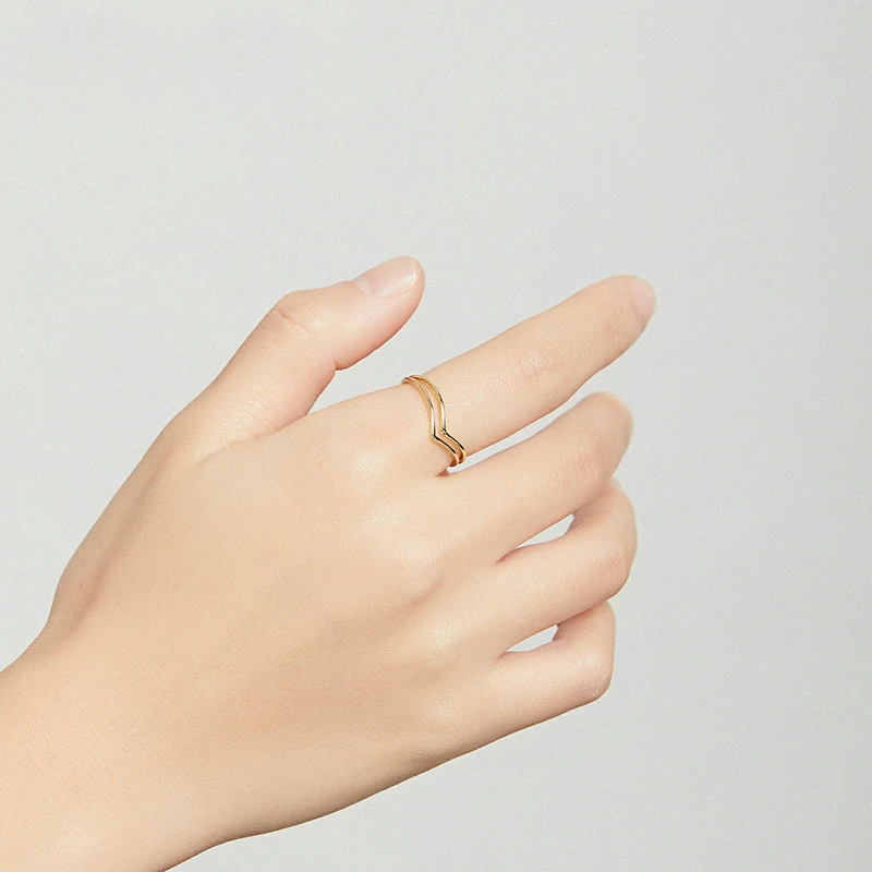 Gold Vintage Double Square Crown Victoria Ring