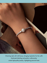 Retro Palace Pattern Basic Bracelet