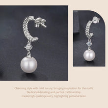 Twisted Hook Pearls Moissanite Stud Earrings