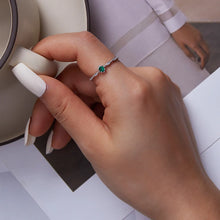 Inlaid with Green Zirconium Ring