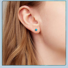terling Silver Turquoise Halo Stud Earrings