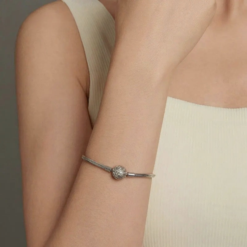 Retro Palace Pattern Basic Bracelet