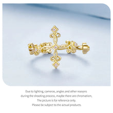 Retro Pattern Cross Ring