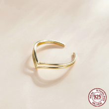 Gold Vintage Double Square Crown Victoria Ring