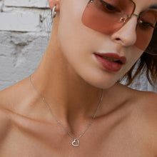 Sterling Silver The shape of love Chain Necklace